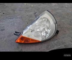 FARO ANTERIORE DESTRO FORD Ka Serie (CCQ) (96\u003e08)