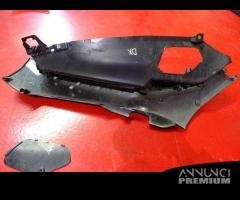 PLASTICA PEDANA DX PIAGGIO MP3 250 - 9