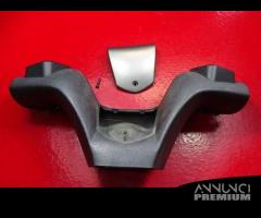 COVER MANUBRIO PIAGGIO MP3 250 - 6