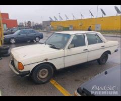 Mercedes W123 240D Demolita - Per Ricambi