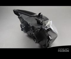 Fanale anteriore Honda ST1300 Pan European 2001 17 - 3