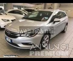 Opel astra 2017 2018 2019 2020 ricambi