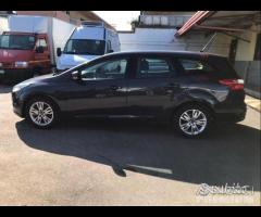 Ford focus S.W-1.6 tdci-full-2013 - 11