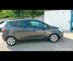 Opel meriva 1700 Cdti 130 cv-full-2011