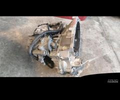 CAMBIO MANUALE COMPLETO PEUGEOT 208 Serie diesel 1