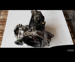 CAMBIO MANUALE COMPLETO VOLKSWAGEN Golf 4 Berlina