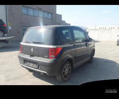 Ricambi usati Peugeot 1007 del 08 1.6 D motore 9HZ - 2