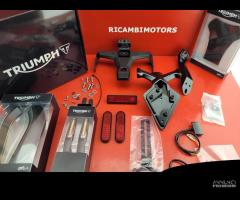 KIT TAMPONI PORTATARGA TRIUMPH STREET TRIPLE