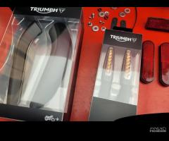 KIT TAMPONI PORTATARGA TRIUMPH STREET TRIPLE - 5