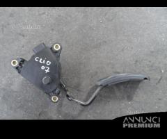 Pedale acceleratore usato x Renault Clio 2007