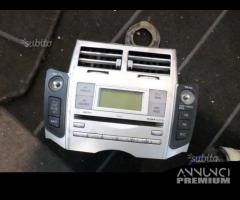 Autoradio Toyota Yaris del 2009 1.4 Diesel