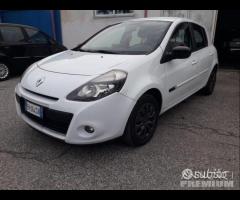 Renault clio 5 p-1.2 gpl-full-2011