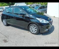 Peugeot 208 5p-1.4 hdi-full-2013