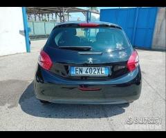 Peugeot 208 5p-1.4 hdi-full-2013