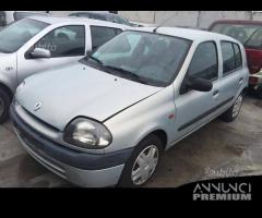 Ricambi usati Renault Clio 2000, 1.2 Benzina - 2