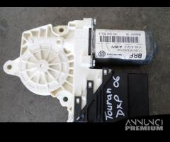 Motorino alzavetro Volkswagen Touran del 2006 - 4