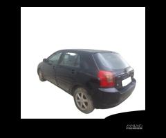 Ricambi usati Toyota Corolla 2.0 D del 2004; 1CDFT