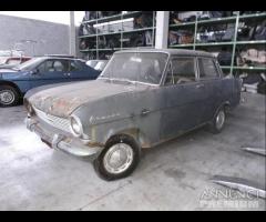 Opel Kadett 2 Porte Demolita - Per Ricambi - 7