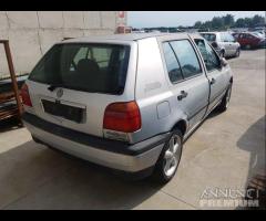 Volkswagen Golf 3 5 Porte Demolita - Per Ricambi - 6