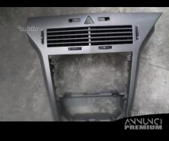 Console centrale per Opel Astra del 2005 1.9D