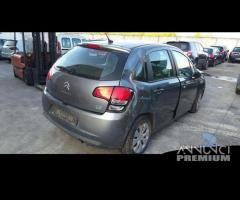 Ricambi usati per Citroen C3 del 2010 motore KFT