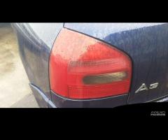 Fanale posteriore sinistro per Audi A3 del 1999 - 1