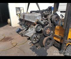 Motore Per Jeep Cherokee 4.0 1997 Per Ricambi - 5