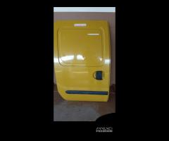 Porta posteriore destra Renault Kangoo del 2001 - 1