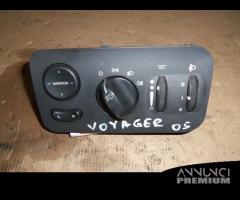 Comandi fari per Chrysler Voyager del 2005