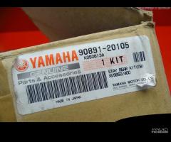 SUPPORTO PARAFANGO YAMAHA DRAGSTAR 650