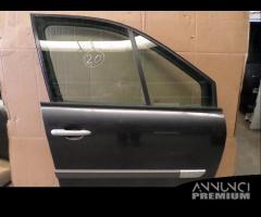 Porta anteriore destra per Renault Scenic del 2005