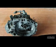 Cambio marce per Opel Zafira del 2006, 1.9 dti