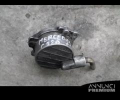 Pompa depressore per Mercedes C220 del 2004 - 1