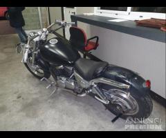 Moto Suzuky Maruder Custom Demolita - Per Ricambi