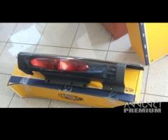 Fanale post. sinistro Opel Vivaro/Renault Trafic