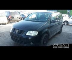 Ricambi usati Volkswagen Touran del 04 motore AVQ