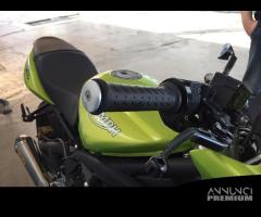 Supporto pedana Posteriore SUZUKI GSXR 600 TRIUMPH - 8