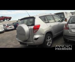 Ricambi usati per Toyota Rav4 del 07 motore 2ADFTV