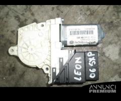 Motorino alza vetri posteriore sx Seat Leon 2006