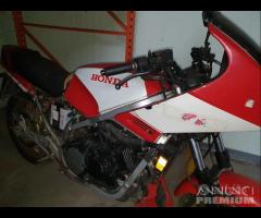 Honda 750cc Demolita - Per Ricambi