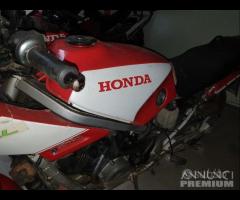 Honda 750cc Demolita - Per Ricambi - 6