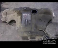 Serbatoio carburante Renault Laguna 2 del 2001 - 1