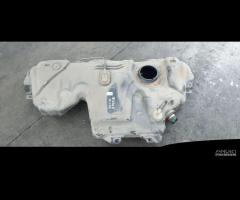 Serbatoio carburante per Renault Clio del 2010 - 1