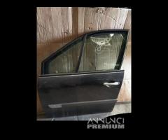 Porta anteriore sinistra per Renault Scenic del 06 - 3