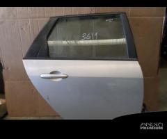 Porta posteriore destra Nissan Primera del 2003 SW