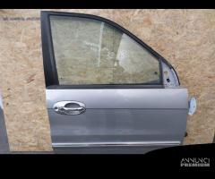 Porta anteriore destra per Kia Carnival del 2004