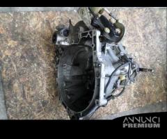 Cambio marce per Peugeot 307 1.4 HDI rif. B11