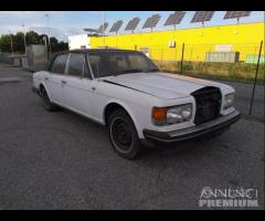 Rolls Royce Silver Spur Demolita - Per Ricambi - 1