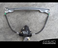 Alzavetro ant sx usato x Renault Clio 2002 - 1