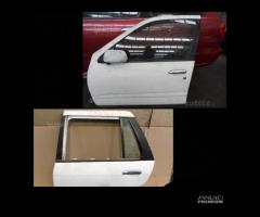 Porta anteriore/posteriore sx Nissan Primera 2001